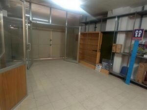 Fotografía 4 · Local comercial de 325 m² en La Bordeta