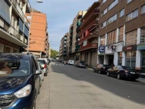 Fotografía 5 · Local comercial de 84 m² en Cappont