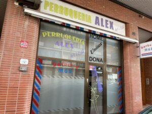 Fotografía 6 · Local comercial de 84 m² en Cappont