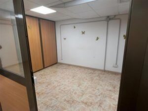 Fotografía 13 · Local comercial de 150 m² en Pardinyes