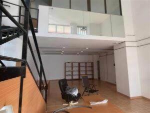 Fotografía 1 · Local comercial de 150 m² en Pardinyes