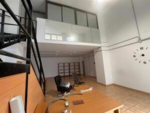Fotografía 5 · Local comercial de 150 m² en Pardinyes