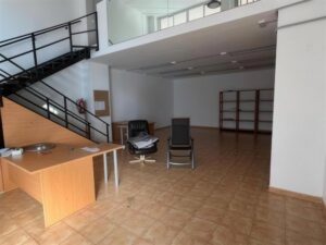 Fotografía 2 · Local comercial de 150 m² en Pardinyes