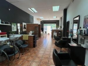 Fotografía 3 · Local comercial de 120 m² en Cappont